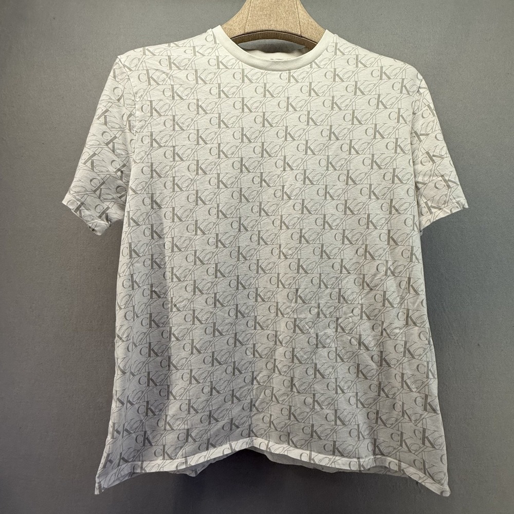 Calvin Klein T-Shirt Mens XL White‎ Grey CK Monogram All Over Print Logo Tee